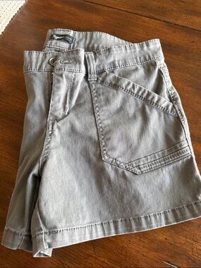 UNIONBAY Gray Casual Women's Shorts